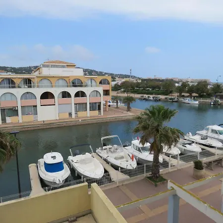 Studio Renove Avec Loggia Vitree, Vue Marina Et Parking Securise - Fr-1-472-135